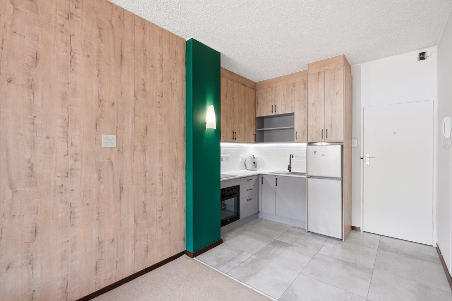 To Let 0 Bedroom Property for Rent in Oranjezicht Western Cape